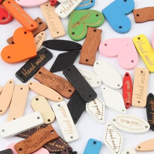 50pcs Mixed Wooden Button "Hand Made" tags Wood Sewing Accessories Buttons For Clothes Scrapbooking Craft DIY Garment