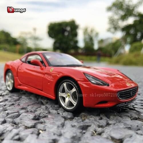 Bburago 1:32 Ferrari California series acrylic display box rally car model Simulation Alloy Car Model Collect gifts toy