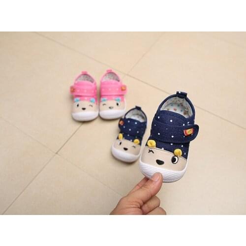 Spring and autumn new men and baby cartoon animal pattern shoes infant magic stickers called shoes non-slip toddler shoes