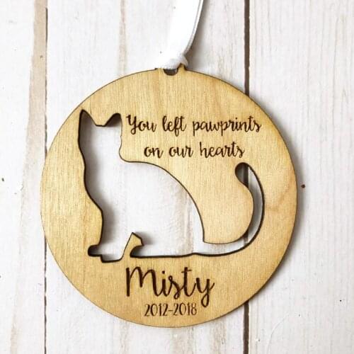 Personalized Cat Ornament - Custom Cat Lover Gift - Pet Remembrance Keepsake Gift - Wooden Heart Ornament - Kitten - Pet Loss