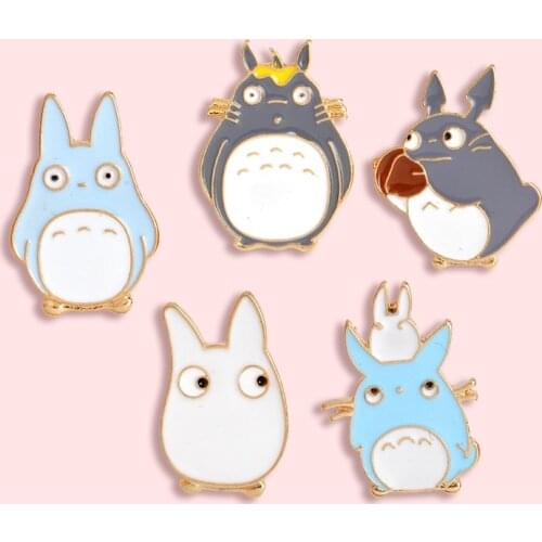 Japanese Cartoon My Neighbor Totoro Golden Enamel Brooch Fashion Cute Animal Badge Pin Child Fun Trendy Costume Backpack Jewelry