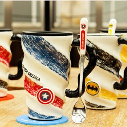Mug Large Capacity Cartoon Couple Spiral Ceramic Mug Creative Spoon Milk Cup Coffee Cup Water Cup Drink Cup B200125