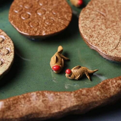 Handmade Purple Clay Mini Fish Tea Pet Figurines Tea Ceremony A Tea Set Table Decoration Accessories Zen