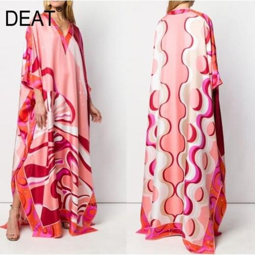 DEAT 2021 Bohemian Printed Over Size V-neck Batwing Sleeve Star Dress Women Elastic Silk Floor Length New Fashion Tide AW962