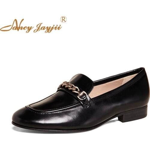 2019 New Fashion Spring Flats Loafers For Womans Shoes Pointed Toe With Metal Decoration Patent Leather Retro Low Heels Female