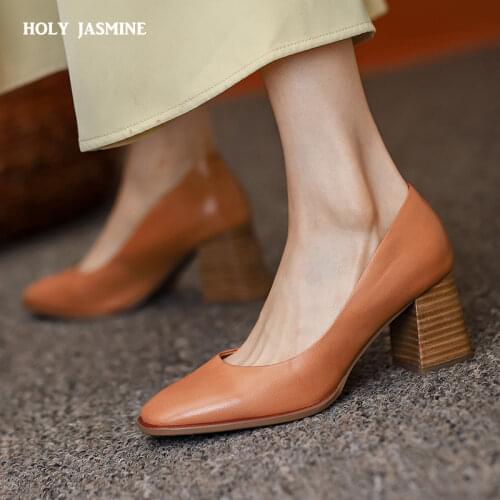 Fashion Genuine Leather Ladies Pumps Sexy Round Toe Slip-On Shoes New Handmade Office 6 .5cm High Heel Women Pumps Women Shoes