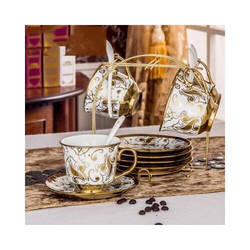 4PCS/SET Luxury China Bone Vintage Gold Coffee Cup Set Dish Spoon Afternoon Tea Set Creative Ceramic Cup Nordic Household Gifts