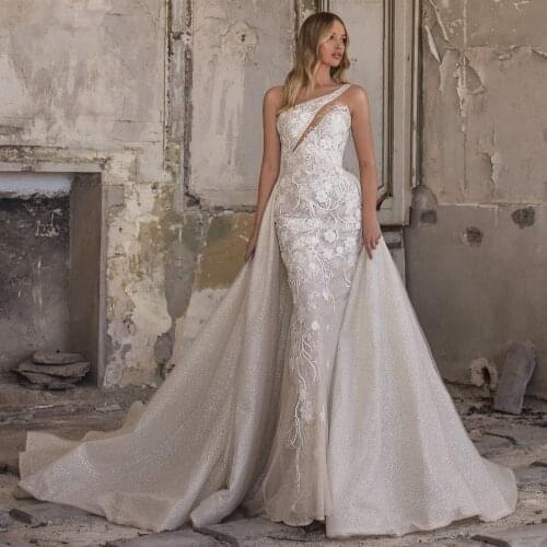 Luxurious Mermaid Wedding Dresses Glitter Appliques Lace Detachable Train Charming Sleeveless Bride Gowns 2021 Vestido De Noiva