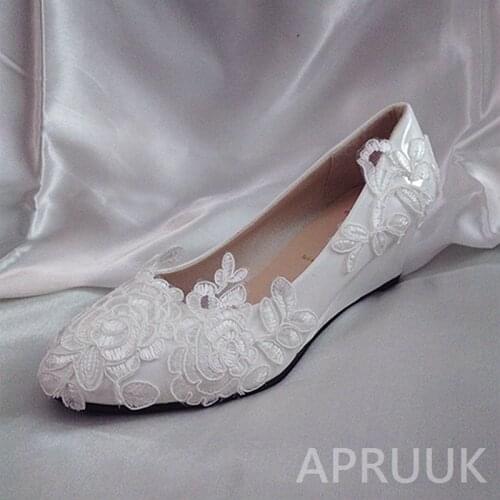 5CM wedged heel woman white lace wedding shoe bride designer new coming 2019 ladies lace party proms white dress med heel pumps