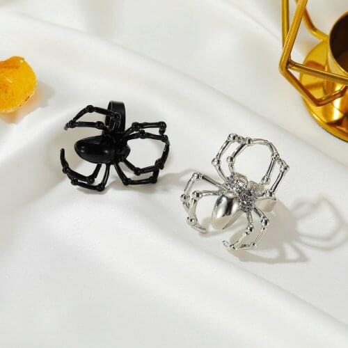 Gothic Simulation Animal Spider Ring for Women Men Finger Adjustable Ring Punk Style Halloween Spoof Toy Accessories