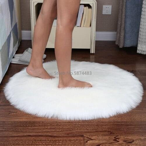 Plush Round Artificial Wool Living Room Bedroom Carpet Floor Mats Home Bedroom Full Shop Non-slip Red White Carpet