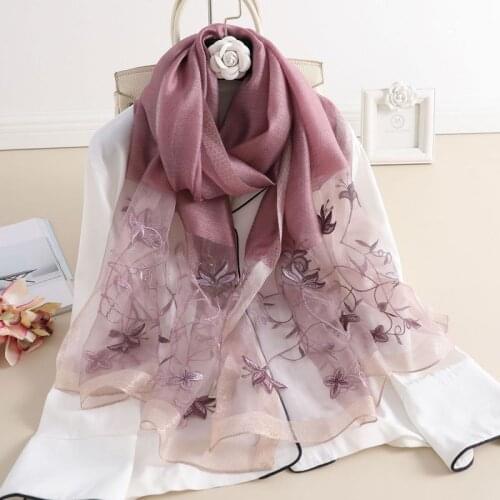 2020 New Winter Hijab Silk Wool Embroidery Scarves Women Travel Beach Brand Poncho Shawl Scarf Bandana Foulard Femme Pashmina