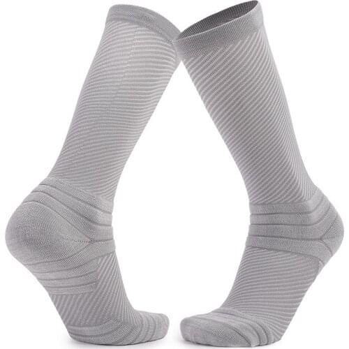 Compression Running Socks for Men & Women Athletic Basketball Walking Socks for Runners Stamina Circulation & Recovery Socks