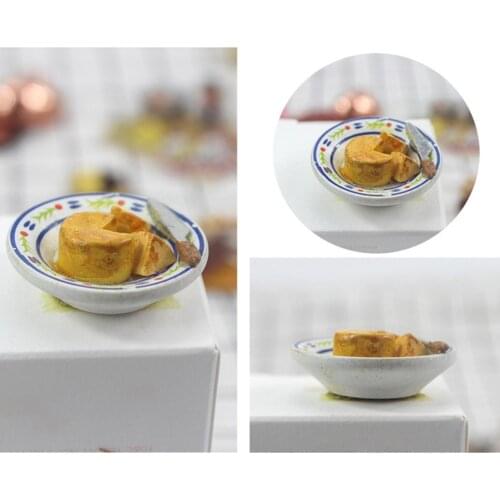 1/12 Mini Artificial Cheesecake Cut Pieces Model Dollhouse Toy DIY Play Gift Dollhouse Toys for Children Birthday Gifts