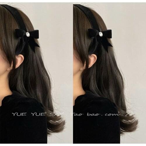 Super beautiful black velvet bow rhinestone temperament hair band western retro headband go out ins popular hairhoop