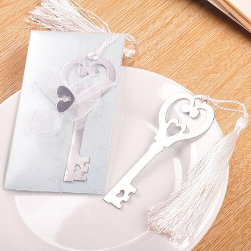 25 pieces/lot) Wedding Decoration Gifts Key To My Heart Bookmark Marriage Engagement Baptism Birthday Party Souvenirs BK009
