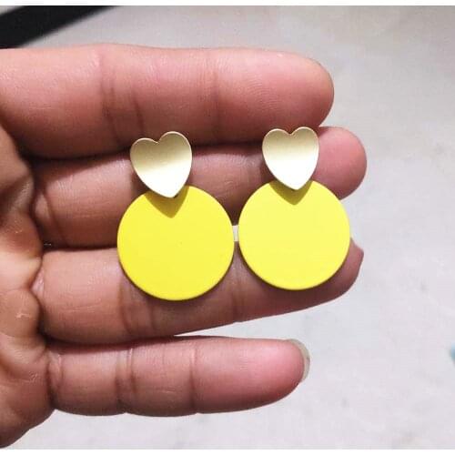 Minimalist Love Heart Pendant Earrings 20mm Round Metal Peach Heart Earrings for Women Girls Gifts Party Jewelry