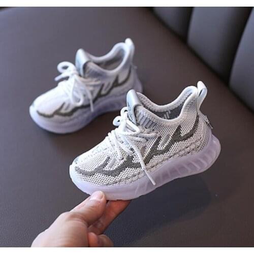 2021 Fashion Unisex Mesh Sport Shoes Children Boys Girls Mesh Breathable Sport Running Sneakers Kids Casual Shoes