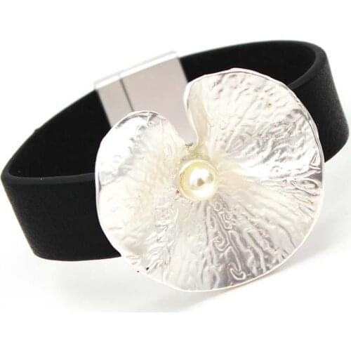 TOTABC Fashion Women Leather Bracelet Rhinestone Bar Charm Bohemian Leather Female Bracelets in 6 Colors