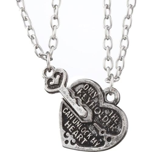 Hot Heart Necklace With Letters ONLY THE KEYHOLDER CAN UNLOCK MY HEART Necklace& Pendant For Girlfriend Boyfriend Gifts