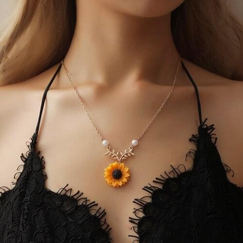 Hfarich Leaf Pearl Sunflower Necklace Choker Chain Necklace Women Fashion collier femme jewlery colar necklaces bijoux