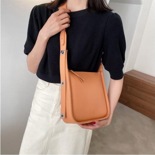 2021 New Ladies Fashion Ins Bucket Bag All-Match Single Shoulder Messenger Portable Bucket Bag