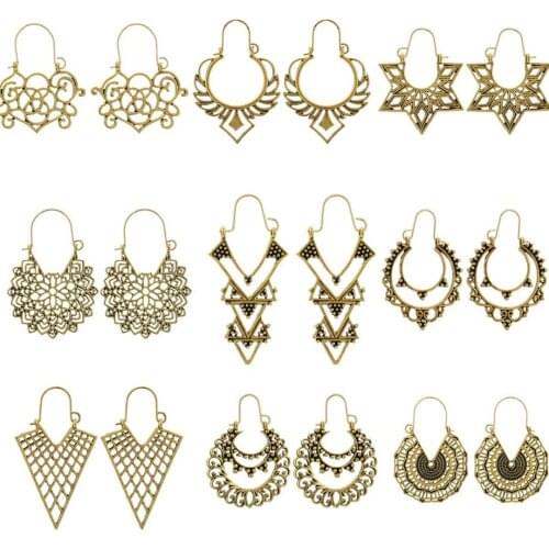 Vintage Boho Female Hollow Earrings Bohemian Ethnic Hollow Carved Dangle Ear Flower Metal Hoop Earrings Vintage Jewelry kolczyki