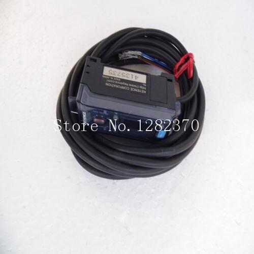 [BELLA] new Japanese original authentic KEYENCE FS-V1 sensor spot --5PCS/LOT