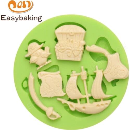 Arts and Crafts Pirate Series One Piece Theme Boat Parrot Sickle Cup Cake Decoration Silicone Fondant Molds