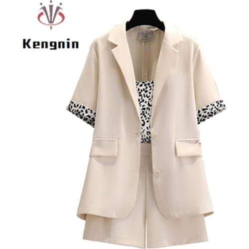 2021 Summer Plus Size Womens Sets Fashion Loose Short Sleeve Blazer + Leapard Strap Top + Shorts Three Piece Lady Suit KE1557