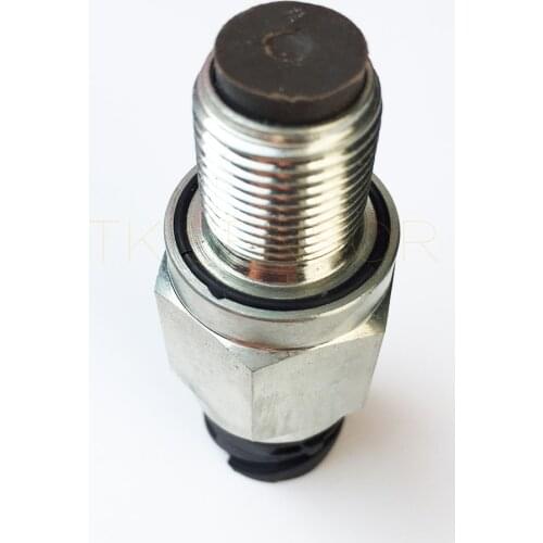 Odometer Transmission Speed Sensor Truck Sensor, RPM 1077500 3171490 3962959 3171490 155422717 31714906880 0135426717 1077500