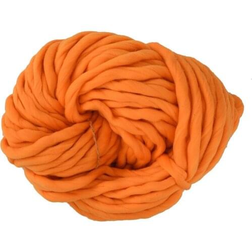 Wholesale 2pcs/500g/lot Soft Wool Roving Bulky Thick Big Yarn Spinning Hand Knitting Thread Crochet Yarn for Hat Scarf Knitting
