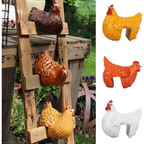 Resin Figurine Ladder Hen Statue Handicraft Sculpture Animal Model Ornaments Home Outdoor Garden Ladder Decor Galinha