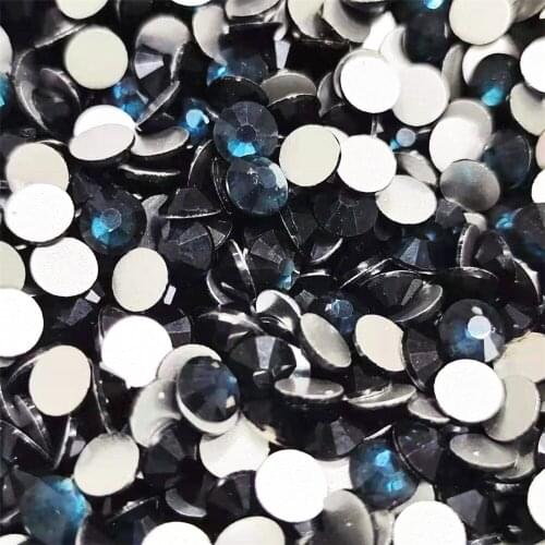 Montana Nail Art Rhinestones ss3 ss4 ss5 ss6 ss8 ss10 ss12 ss16 ss20 ss30 glue on Glass Crystal Non HotFix Nail Art Decorations