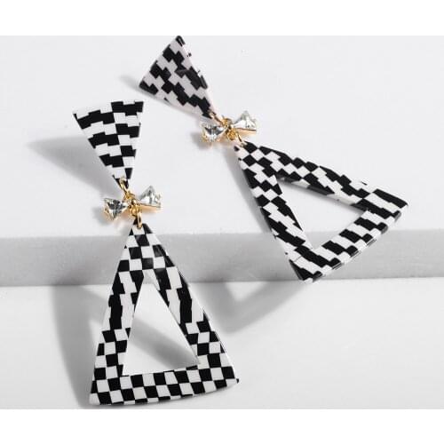 Unique Geometric Triangle Dangle Earring For Women Fashion Resin Acrylic statement Hanging Drop Earring Party Jewelry Wholesale