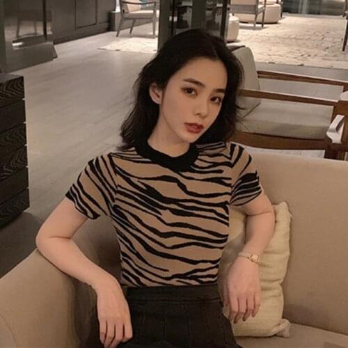 Knitted T-Shirt Women Summer 2020 Korean Style Vintage Zebra Striped Bodycon O-Neck Short Sleeve Tshirt Tops Knitwear Khaki T490