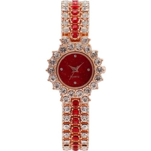 2021 Women Diamond Watch Fashion Luxury Diamonds Wristwatch Ladies Analog Quartz Vogue Watches Female Bracelet Watches