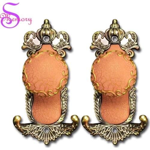 Luxury Crown Curtain Tie Back Holders Tieback Wall Hat Bag Clothes Hooks Hanger Home Decor 2017new