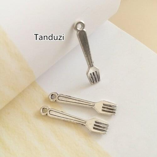 Tanduzi 50pcs Silver 1:12 Dollhouse Miniature Kawaii Fork Tableware Alloy Crafts Mini Fork Pandent DIY Dollhouse Decoration