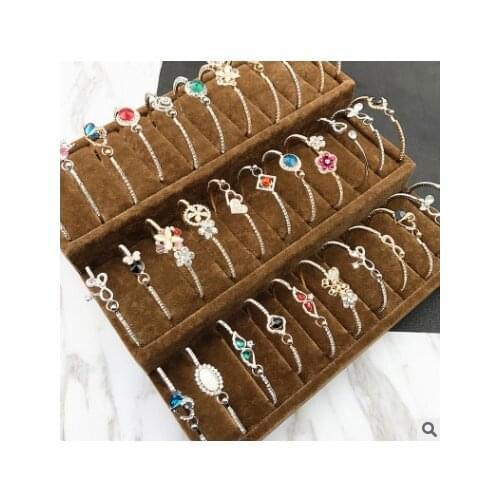 Factory wholesale summer new fashion alloy rhinestone cats eye bracelet female Yiwu hand jewelry