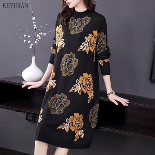 Womens Kntted Dress 2021 Autumn Winter New Large Size Long-Sleeved Woman Sweater Dresses Vintage Flower Loose Mid-length Dress