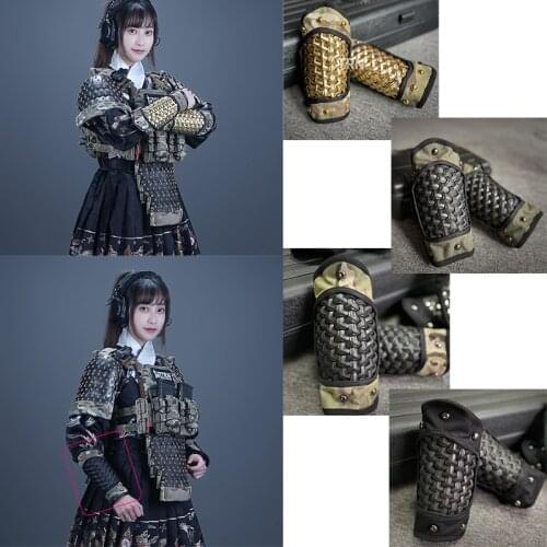 An Armor Tactical Protective Gear Tactical Vest Universal Stainless Steel Arm And Wrist Guards