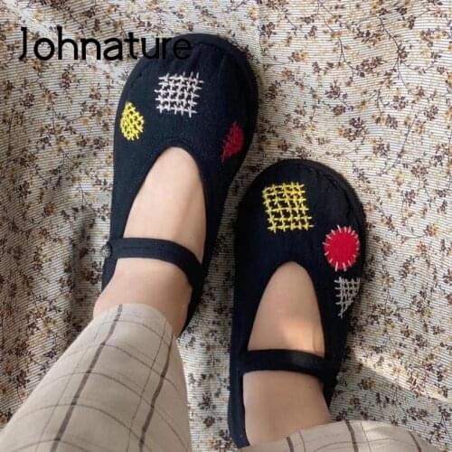 Johnature Flats Embroidery Women Shoes Mixed Colors 2021 New Handmade Buckle Strap Cotton Fabric Leisure Concise Ladies Shoes