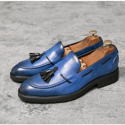 New Autumn Winter Tassel Men Casual Shoes Vintage Business Formal Dress Shoes Breathable Loafers Blue Slip-On Wedding Oxfords