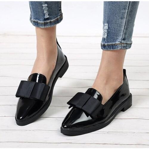 2020 Spring Flats Women Shoes Bowtie Loafers Patent Leather Womens Low Heels Slip On Footwear Female Pointed Toe Thick
