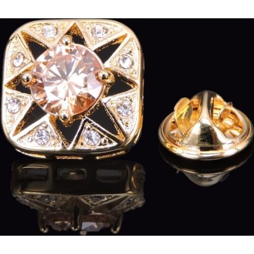 High-quality Brooch Lapel Pin For Successfu Men Pins Gold hollow crystal Neckpin Collar Badge Jewelry Broche Clothing accessorie