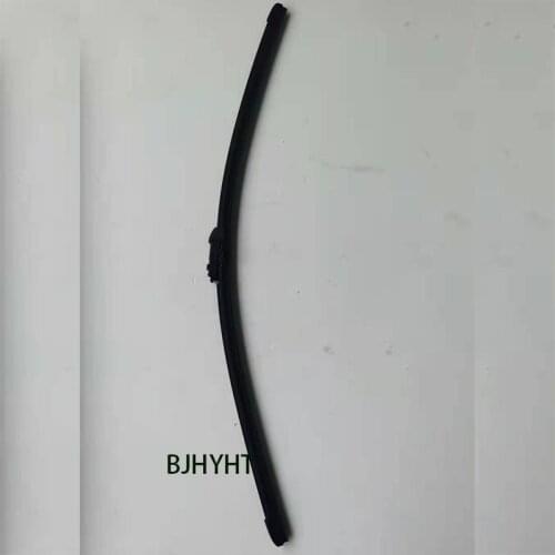 Suitable for 17-19 Range Rover/Sport Found Front Windshield Wiper Blade mount OEM LR106593