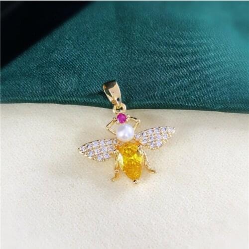 New Arrival Bee Pendant Base Mount Finding Setting Jewelry Parts Fitting Accessories for Pearls Corals Jade Beads Crystal Stones