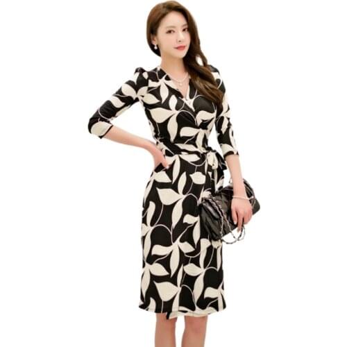 Women autumn wear Elegant flower print dress three quarter lace-up wrapped v-neck cultivate one morality knee-length dress