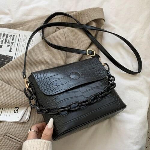 LANYIBAIGE Women's Clutches On A Chain